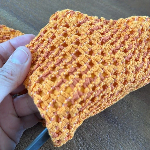 Triangl nwt - Picture 3 of 9